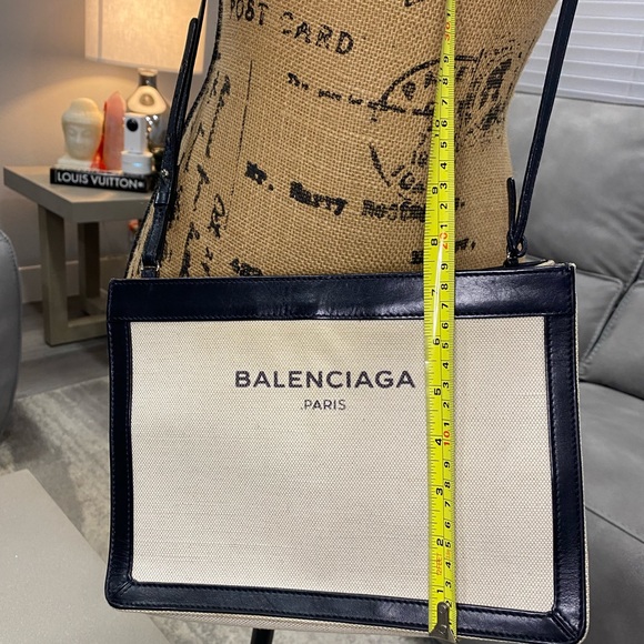 BALENCIAGA Crossbody bag - Picture 15 of 16